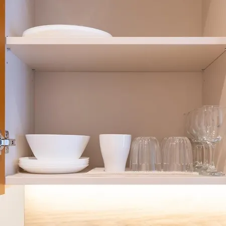 Appartamento New Old Town - Luxury Mattress, Tv, Work Desk, Ac, Security