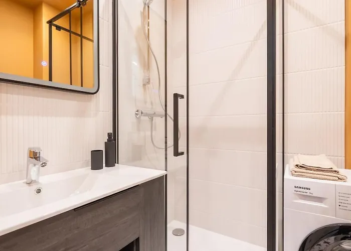 New Old Town - Luxury Mattress, Tv, Work Desk, Ac, Security Dzīvoklis *