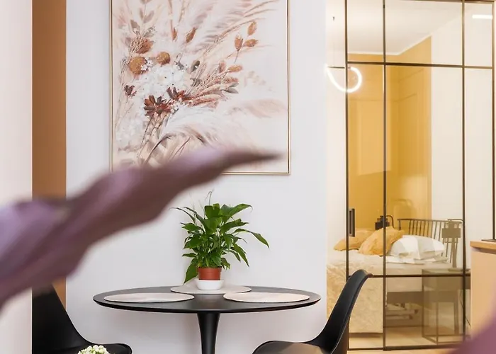 New Old Town - Luxury Mattress, Tv, Work Desk, Ac, Security Dzīvoklis Riga